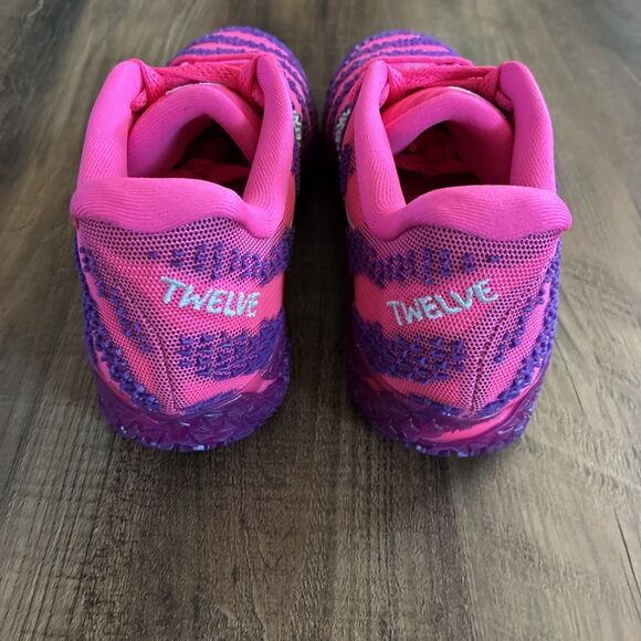 Nike JA 3 Max Volume Hyper Pink Men Size 5 / Women Size 6.5 Basketball Shoes - Picture 6 of 8